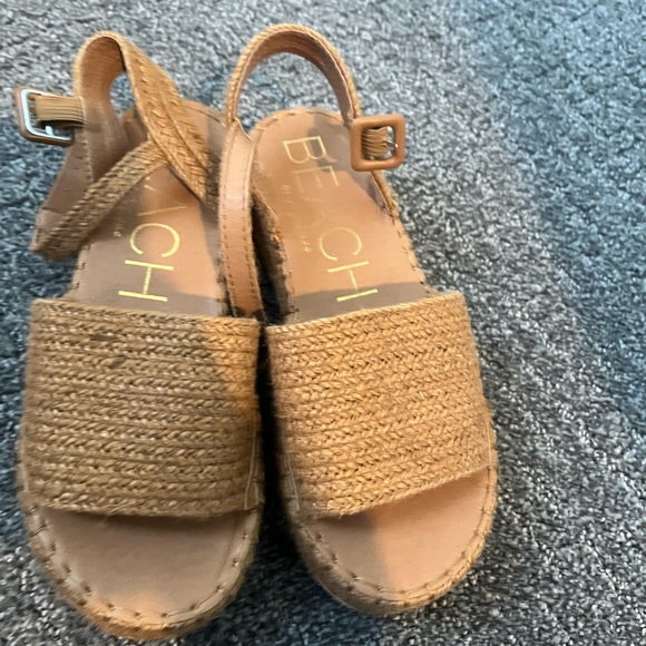 Platform Sandals - Picture 6 of 6